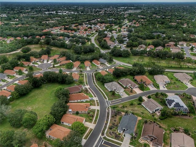 259 CENTER OAK CIRCLE, Spring Hill, FL 34609