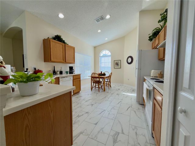 259 CENTER OAK CIRCLE, Spring Hill, FL 34609