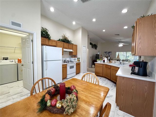 259 CENTER OAK CIRCLE, Spring Hill, FL 34609