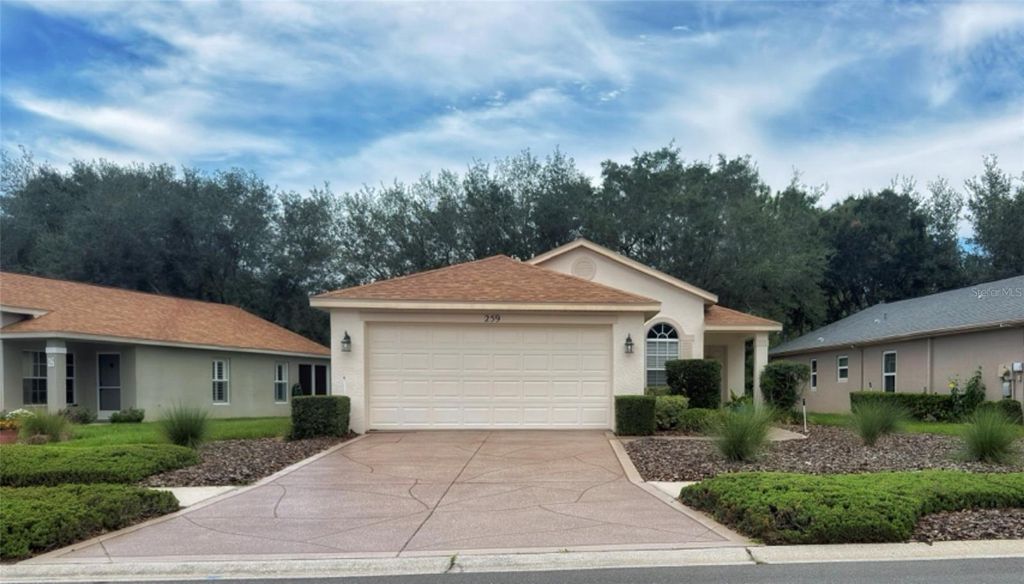 259 CENTER OAK CIRCLE, Spring Hill, FL 34609