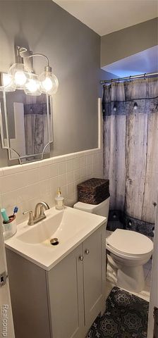 21160 Kipling Street, Oak Park, MI 48237