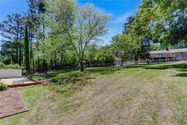 1656 Arrow Wood Road, Asheboro, NC 27205