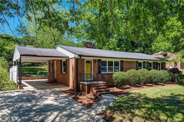 1656 Arrow Wood Road, Asheboro, NC 27205