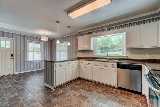 1656 Arrow Wood Road, Asheboro, NC 27205