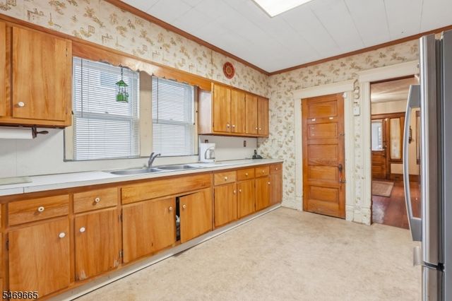 37 Gould Pl, Caldwell Boro Twp., NJ 07006