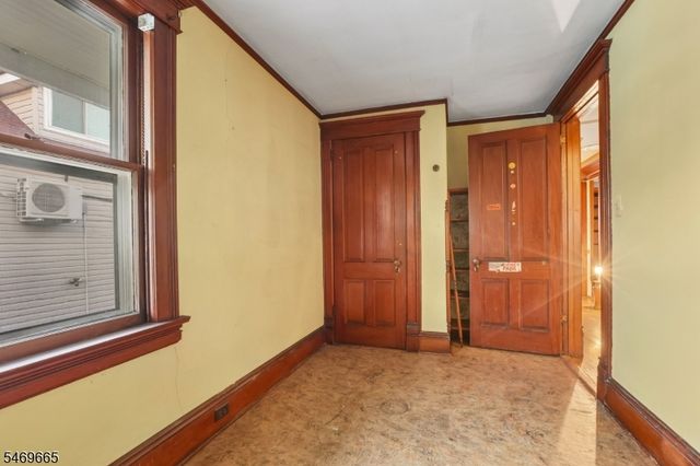 37 Gould Pl, Caldwell Boro Twp., NJ 07006