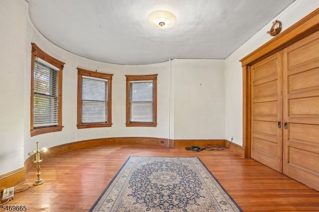 37 Gould Pl, Caldwell Boro Twp., NJ 07006