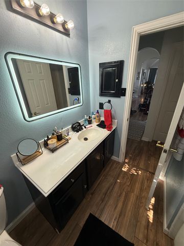 604 Jennifer Trail, Grand Prairie, TX 75052