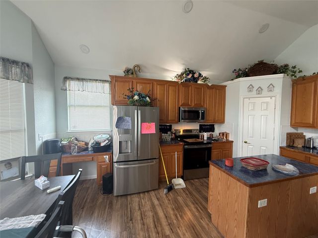 604 Jennifer Trail, Grand Prairie, TX 75052