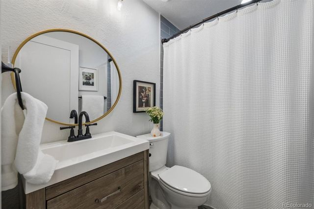 11894 W 65th Place, Arvada, CO 80004