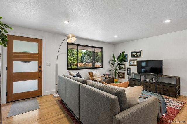 11894 W 65th Place, Arvada, CO 80004