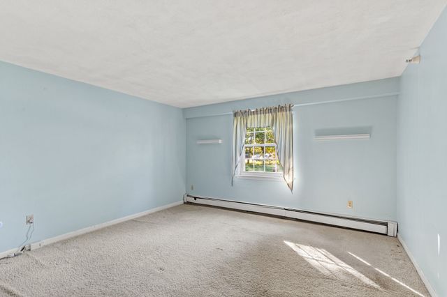 56 Townsend St B9, Abington, MA 02351