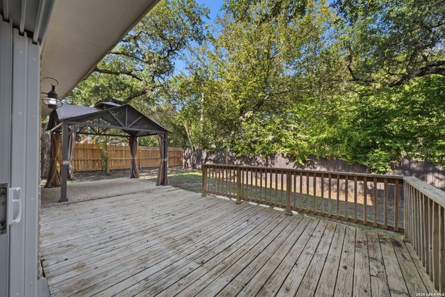13030 HUNTERS BREEZE ST, San Antonio, TX 78230