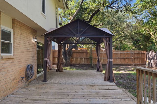 13030 HUNTERS BREEZE ST, San Antonio, TX 78230