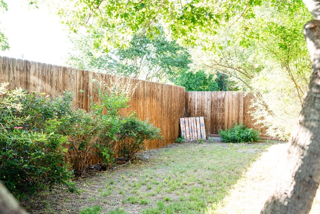 Image 23 of property listing at 1215 Dorchester Drive, San Angelo, TX 76901
