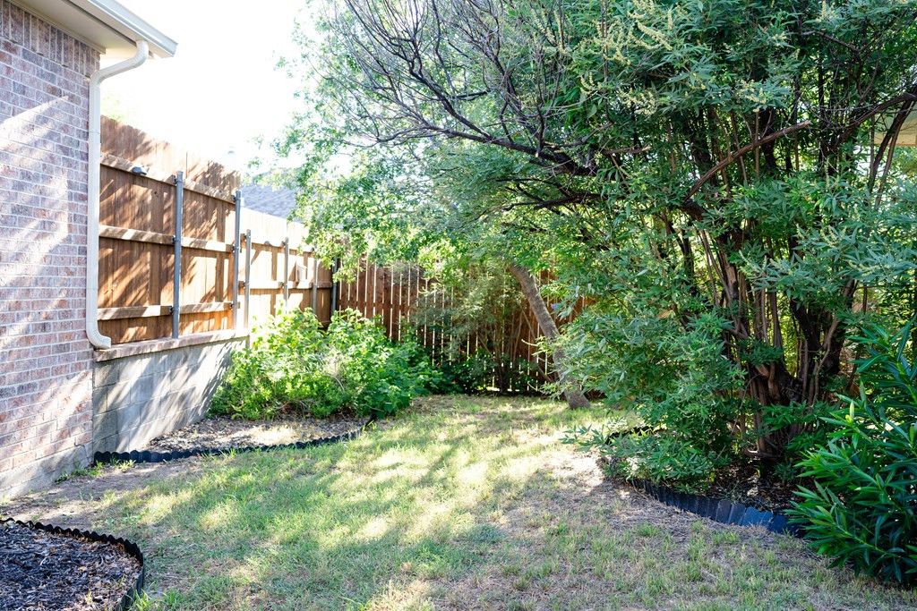 Image 24 of property listing at 1215 Dorchester Drive, San Angelo, TX 76901