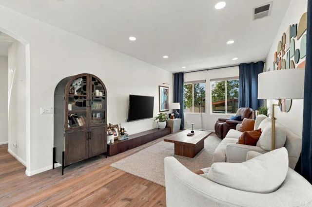 4258 Corte De Sausalito, San Diego, CA 92130