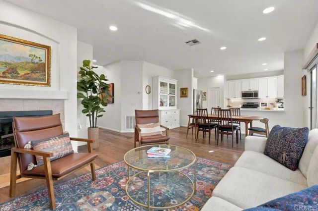 4258 Corte De Sausalito, San Diego, CA 92130