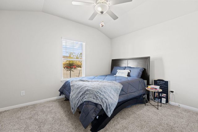 110 Greenspire Downs DR, Hutto, TX 78634