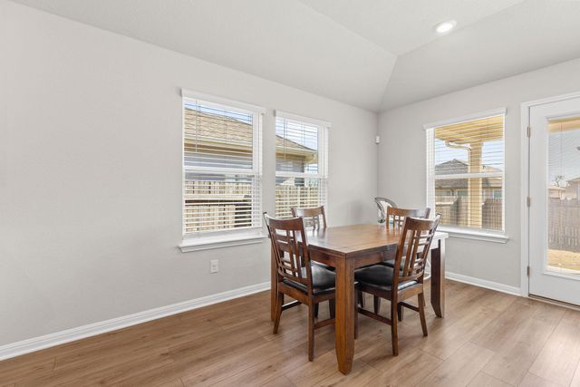 110 Greenspire Downs DR, Hutto, TX 78634