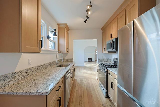 1832 Dallas Avenue, North College Hill, OH 45239