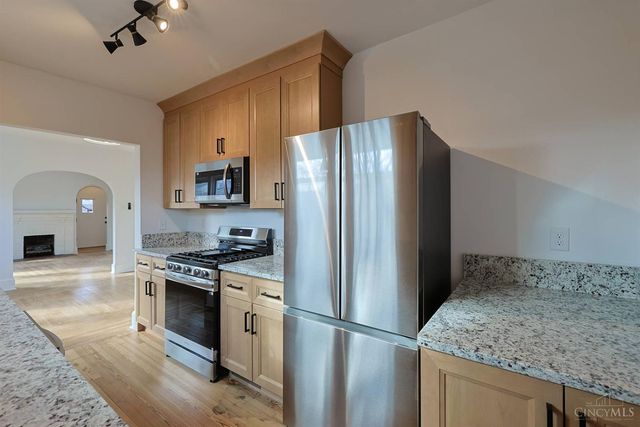 1832 Dallas Avenue, North College Hill, OH 45239