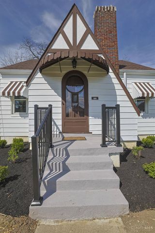 1832 Dallas Avenue, North College Hill, OH 45239