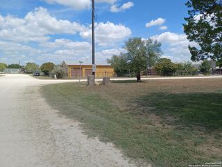 264 Siesta, Bandera, TX 78003