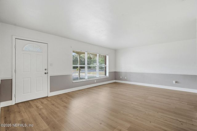 133 CRESTWOOD Avenue, Palatka, FL 32177