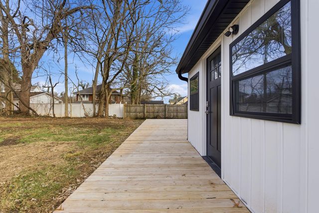 209 Holt Avenue, Mt Sterling, KY 40353