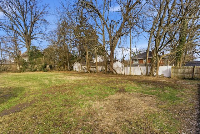 209 Holt Avenue, Mt Sterling, KY 40353