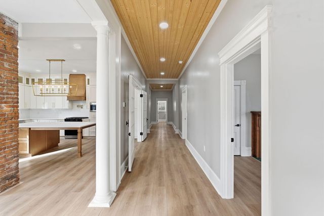 209 Holt Avenue, Mt Sterling, KY 40353