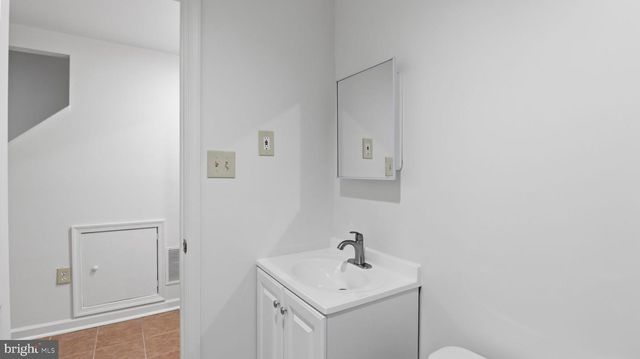 2628 DEER RIDGE DR, Silver Spring, MD 20904