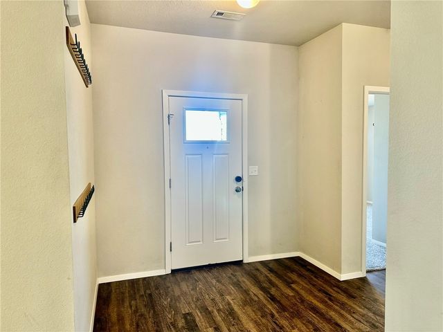 920 Queen Street, Centerton, AR 72719