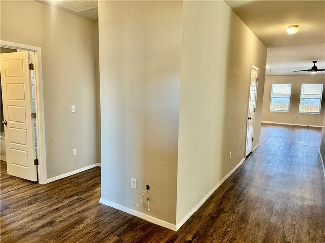 920 Queen Street, Centerton, AR 72719