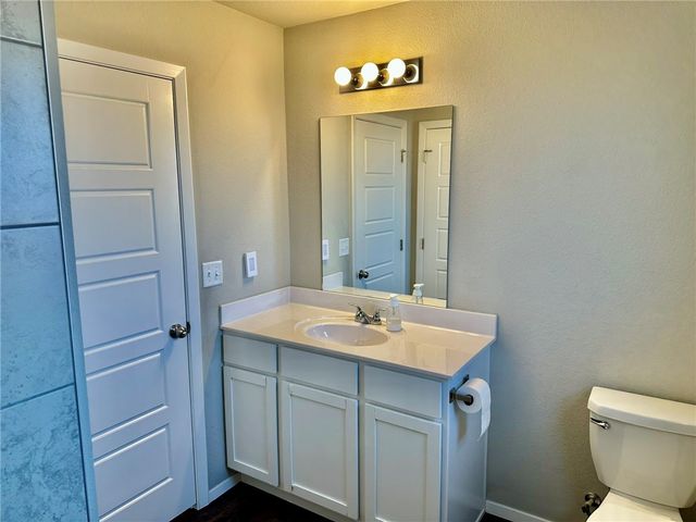 920 Queen Street, Centerton, AR 72719