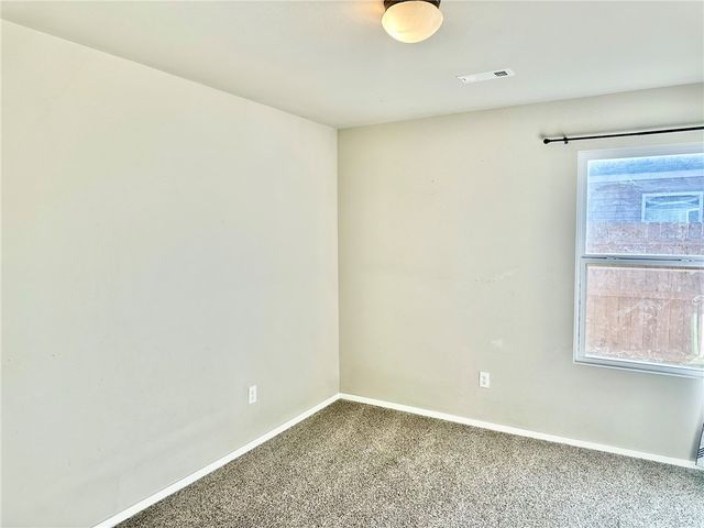 920 Queen Street, Centerton, AR 72719