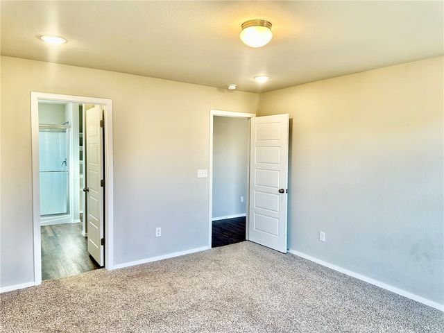 920 Queen Street, Centerton, AR 72719