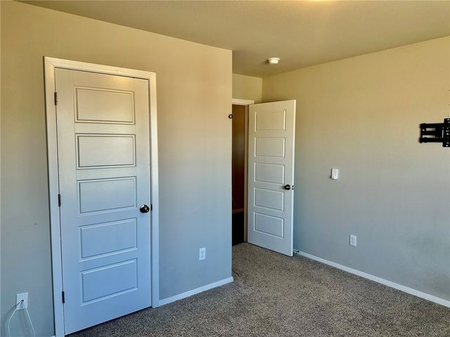 920 Queen Street, Centerton, AR 72719