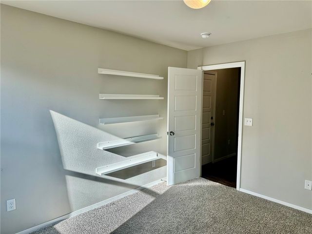 920 Queen Street, Centerton, AR 72719