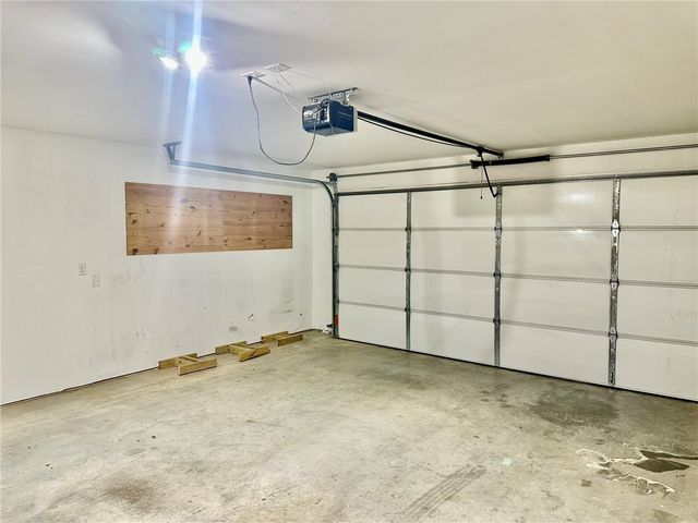 920 Queen Street, Centerton, AR 72719