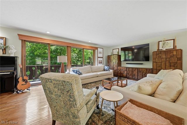 10625 Glen Forest Trail, Brecksville, OH 44141