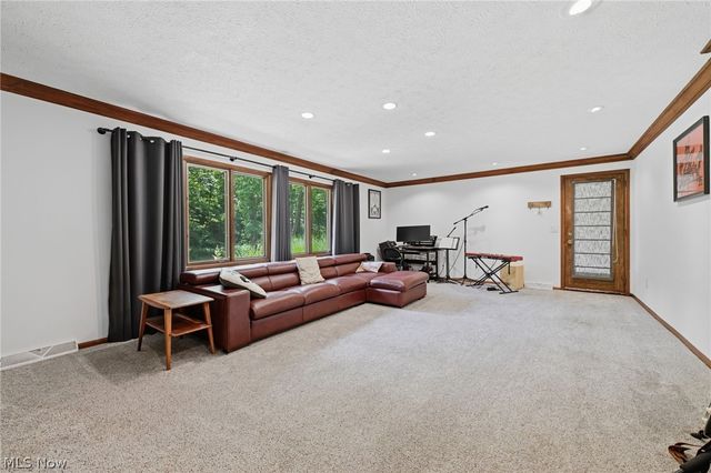 10625 Glen Forest Trail, Brecksville, OH 44141