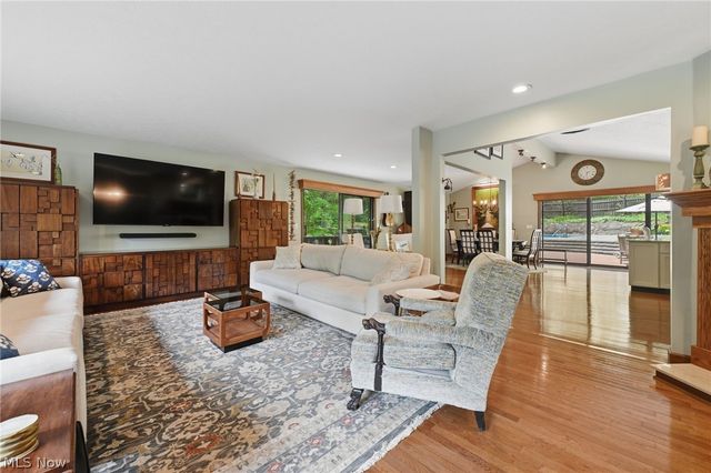 10625 Glen Forest Trail, Brecksville, OH 44141