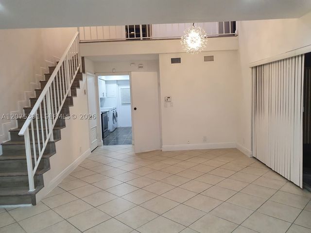 3551 NW 95th Ter 303, Sunrise, FL 33351
