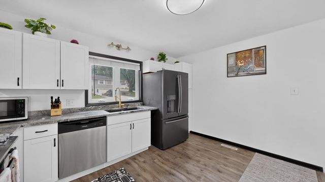 403 3rd Avenue NE, Byron, MN 55920
