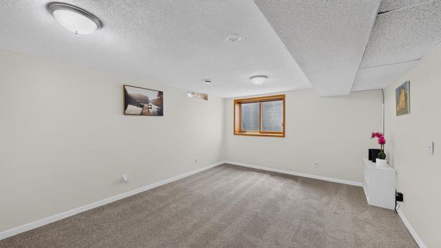 403 3rd Avenue NE, Byron, MN 55920