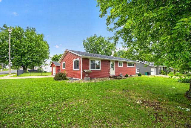 403 3rd Avenue NE, Byron, MN 55920