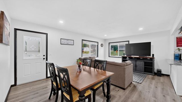 403 3rd Avenue NE, Byron, MN 55920