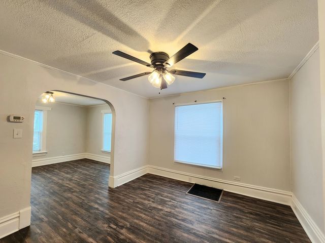 1032 Lincoln Street, North Chicago, IL 60064